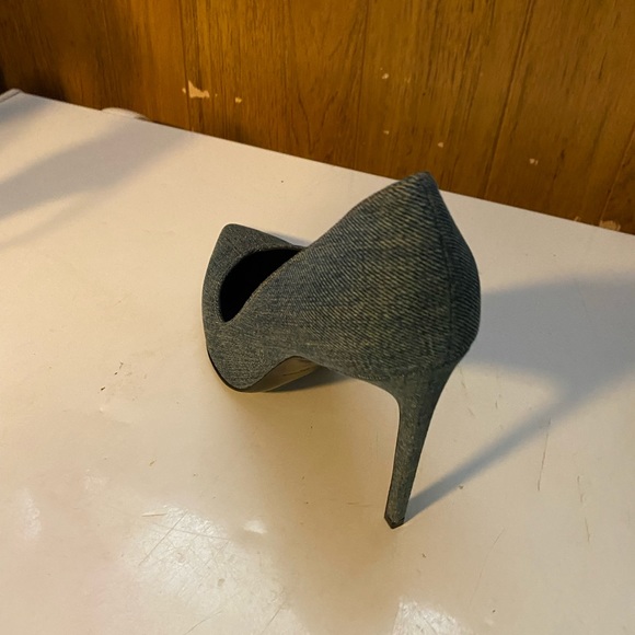 Brand new,YSL denim pumps, size 40 - Picture 2 of 4